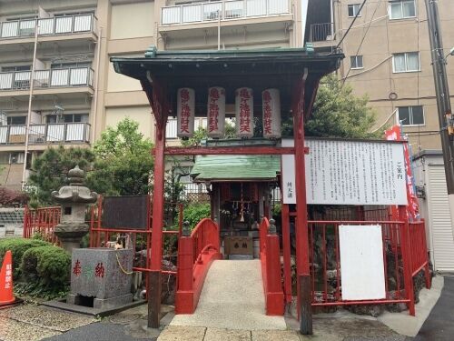 亀ヶ池弁財天